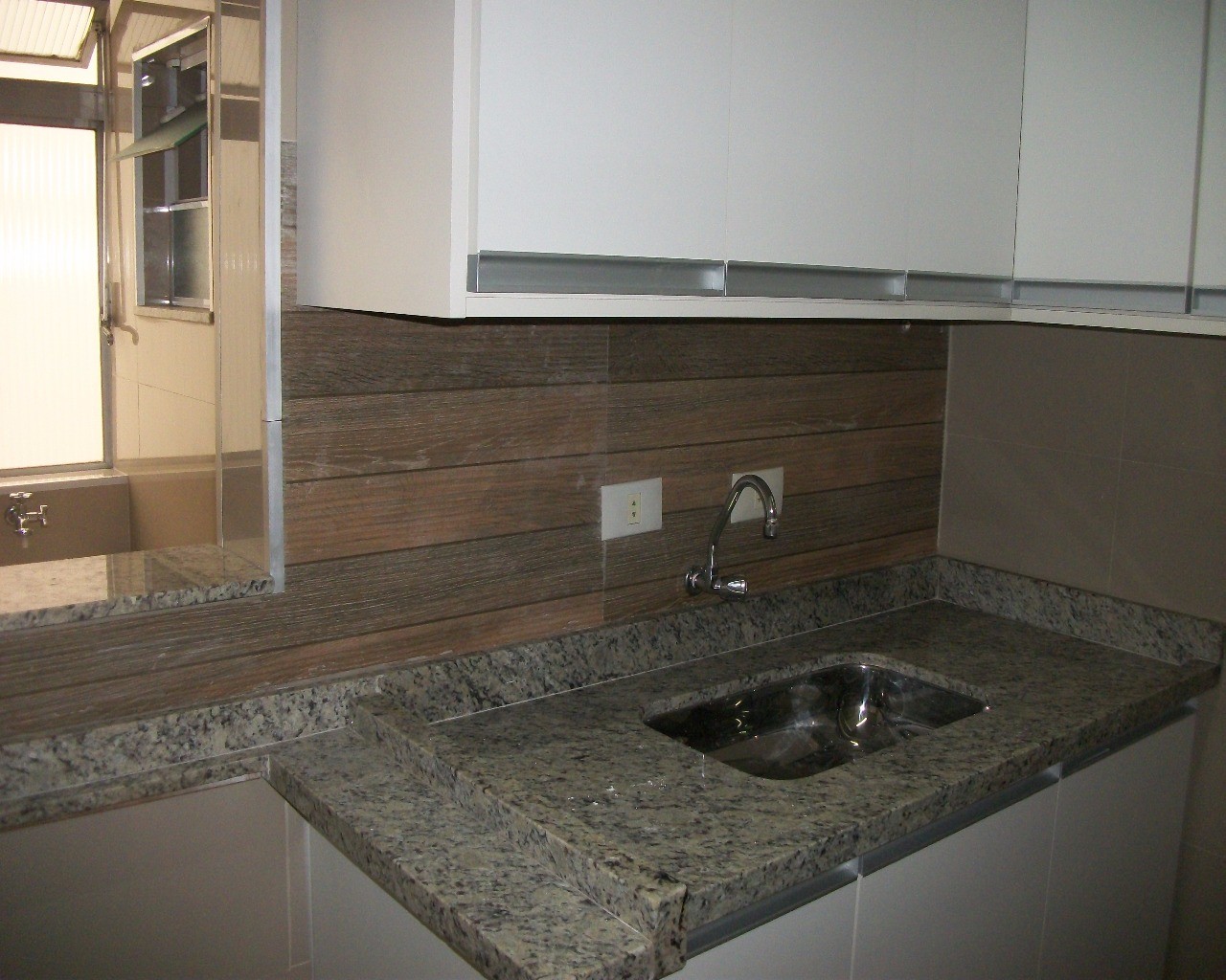 Apartamento para alugar com 2 quartos, 70m² - Foto 3