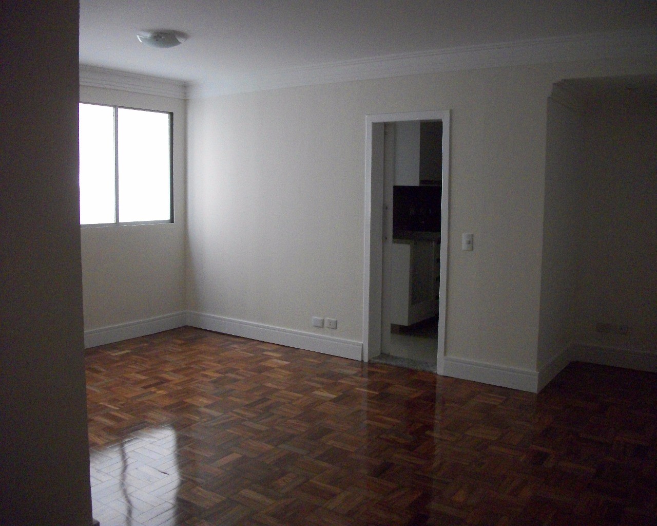 Apartamento para alugar com 2 quartos, 70m² - Foto 1