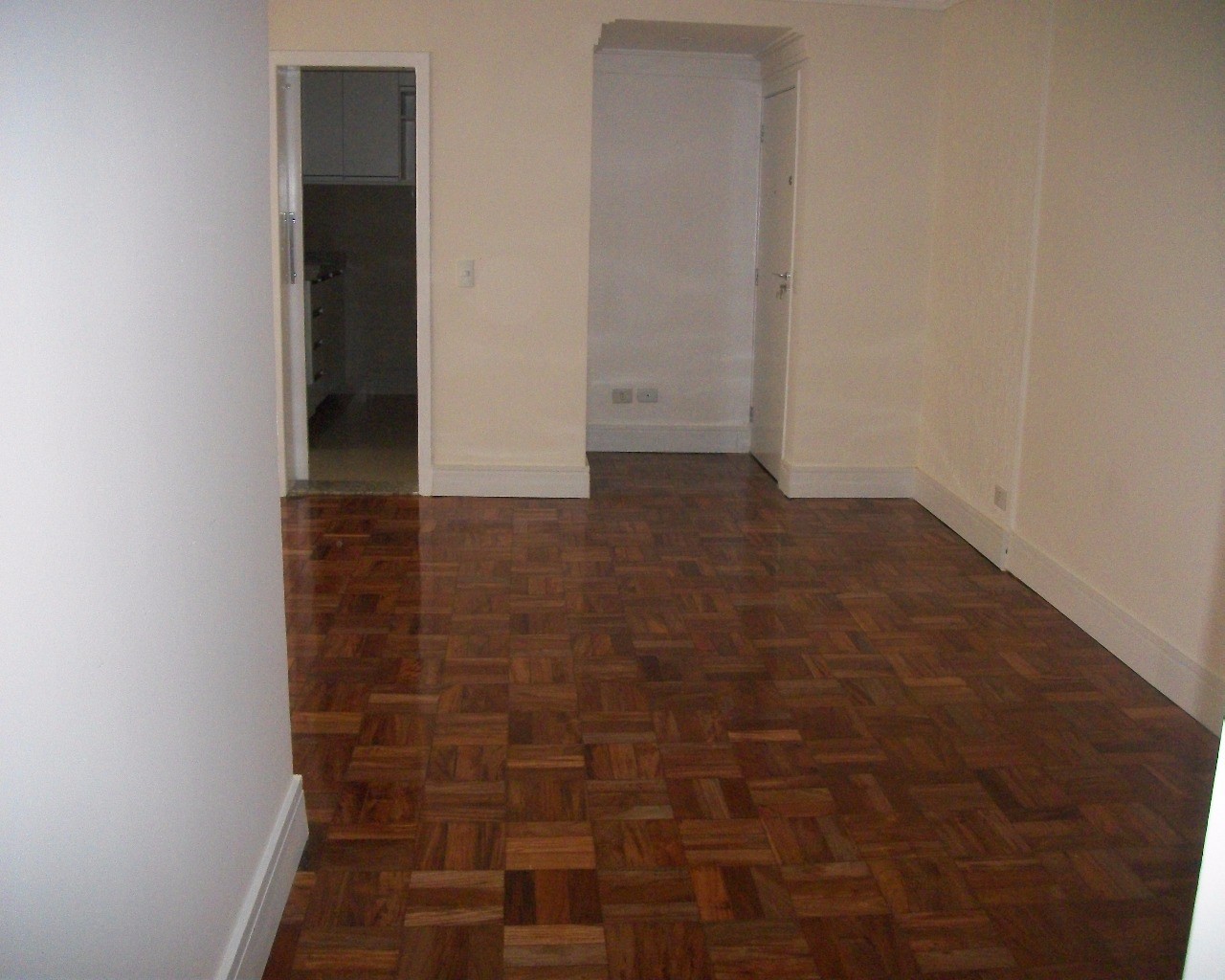 Apartamento para alugar com 2 quartos, 70m² - Foto 19