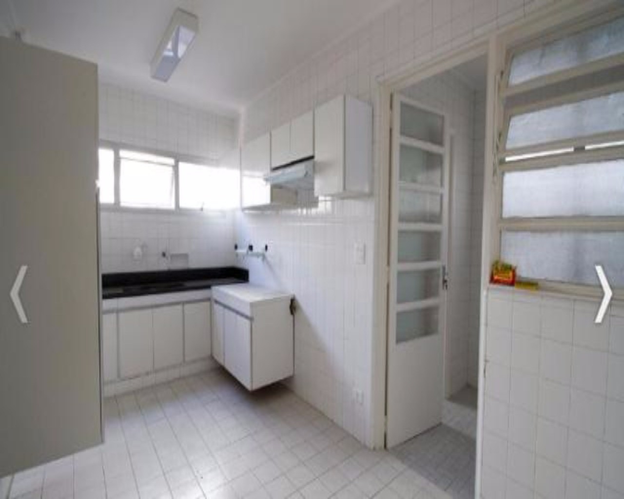 Apartamento para alugar com 3 quartos, 189m² - Foto 17