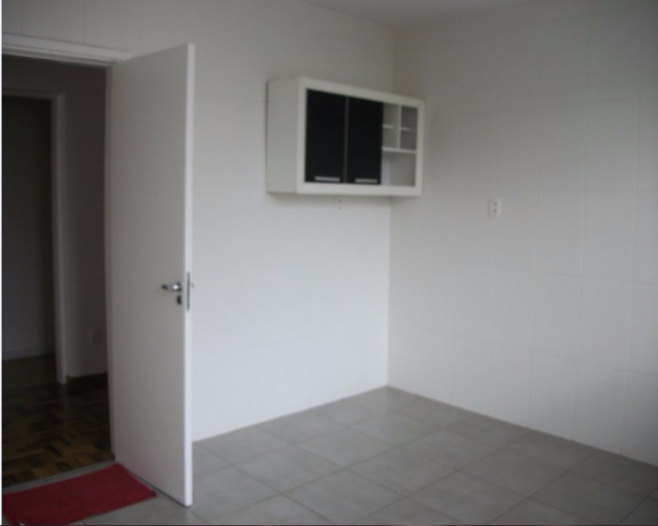 Apartamento para alugar com 2 quartos, 110m² - Foto 4