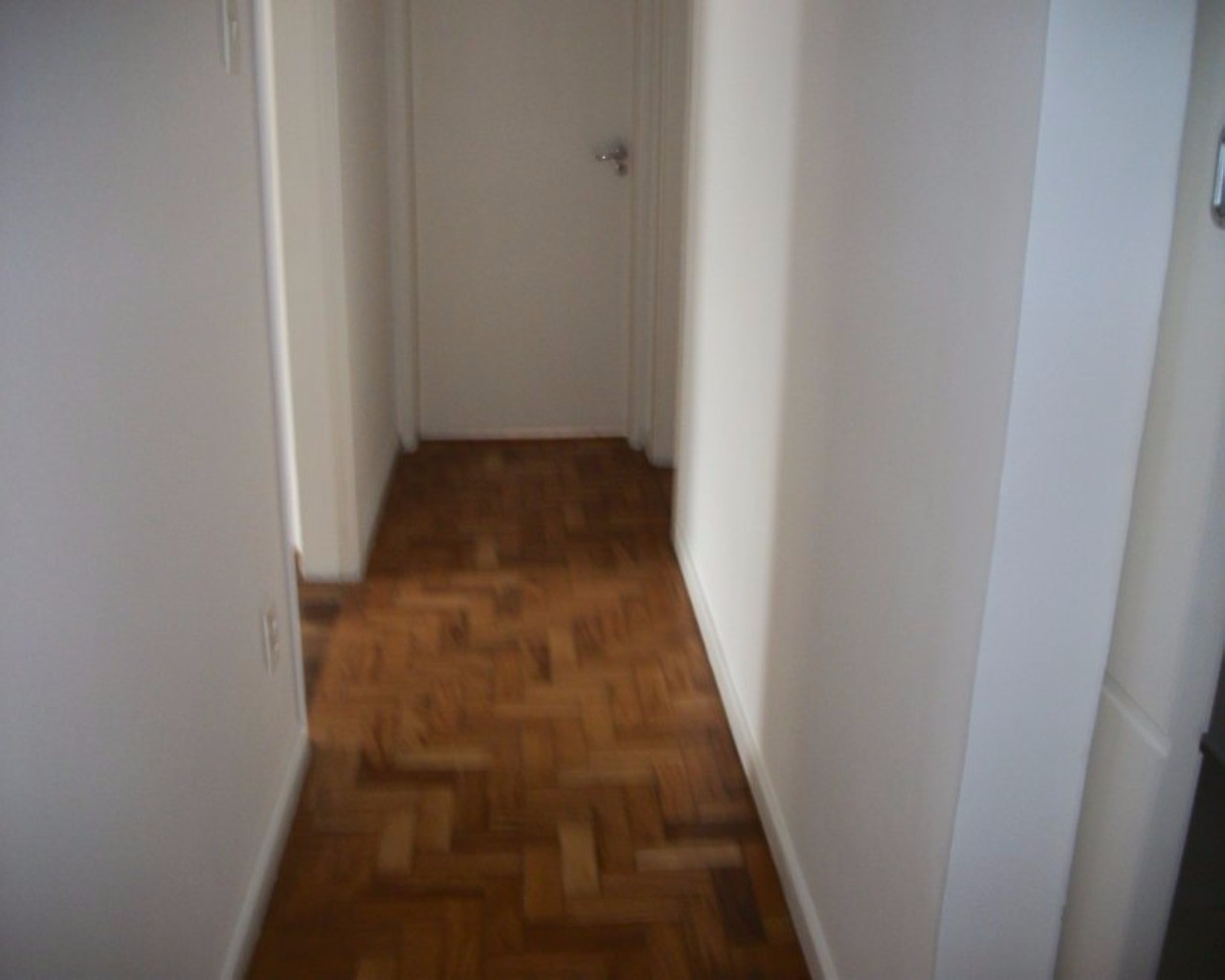 Apartamento para alugar com 2 quartos, 110m² - Foto 20