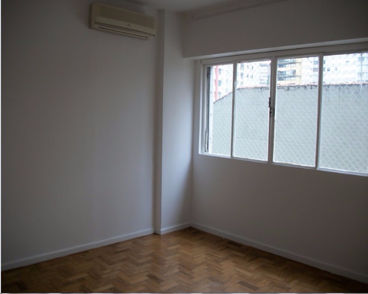 Apartamento para alugar com 2 quartos, 110m² - Foto 26