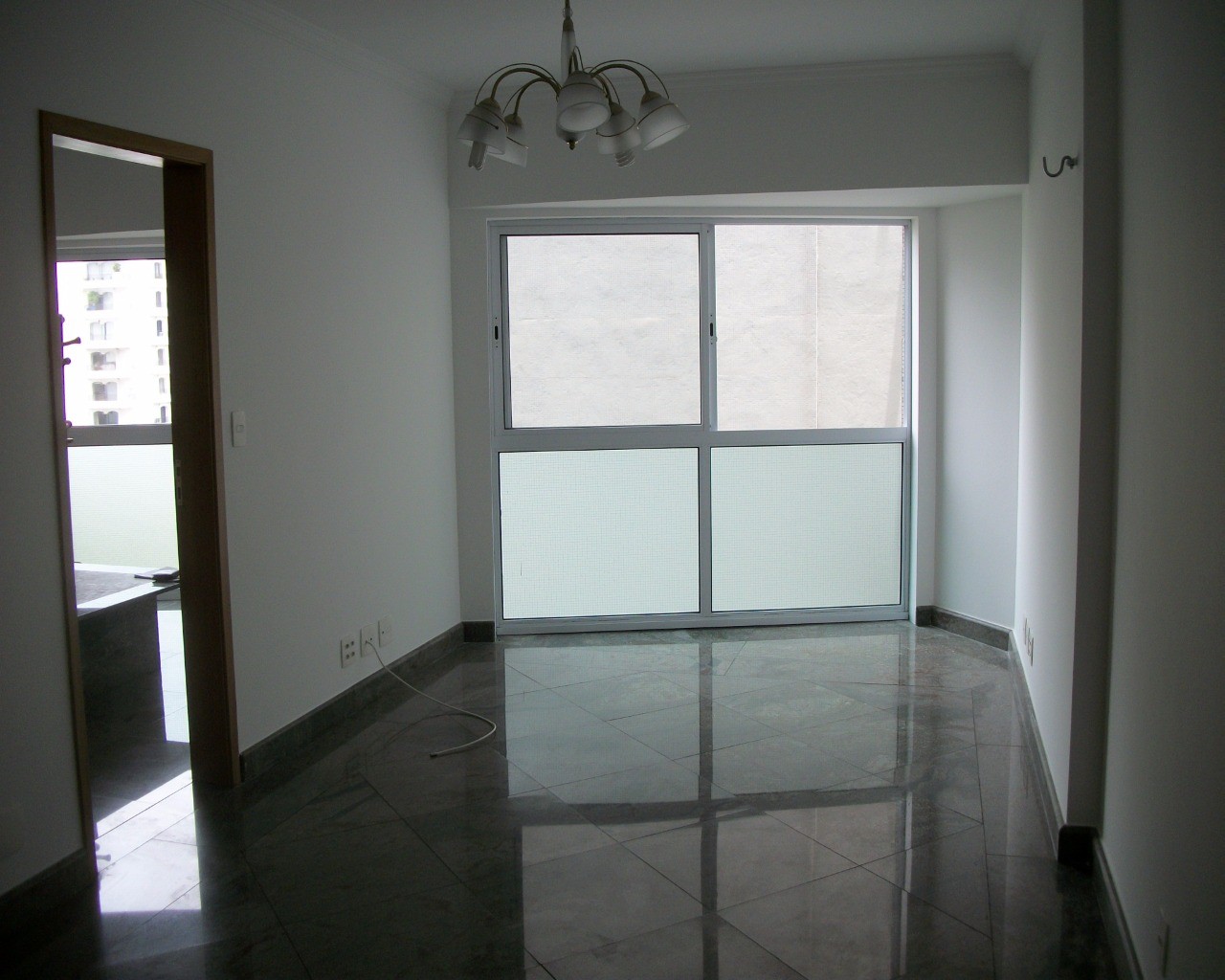 Apartamento para alugar com 1 quarto, 50m² - Foto 1