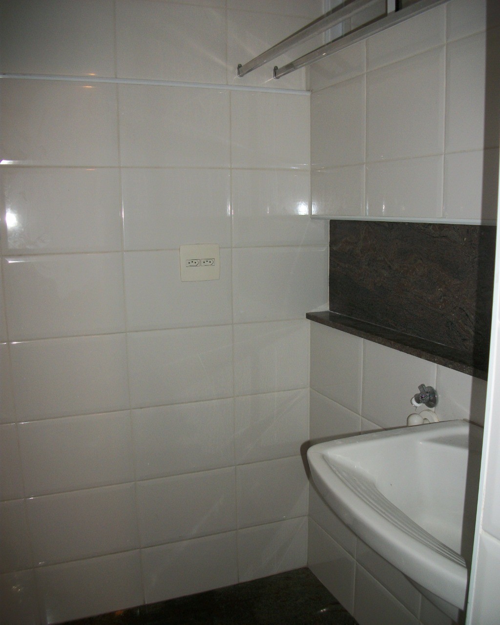 Apartamento para alugar com 1 quarto, 50m² - Foto 4