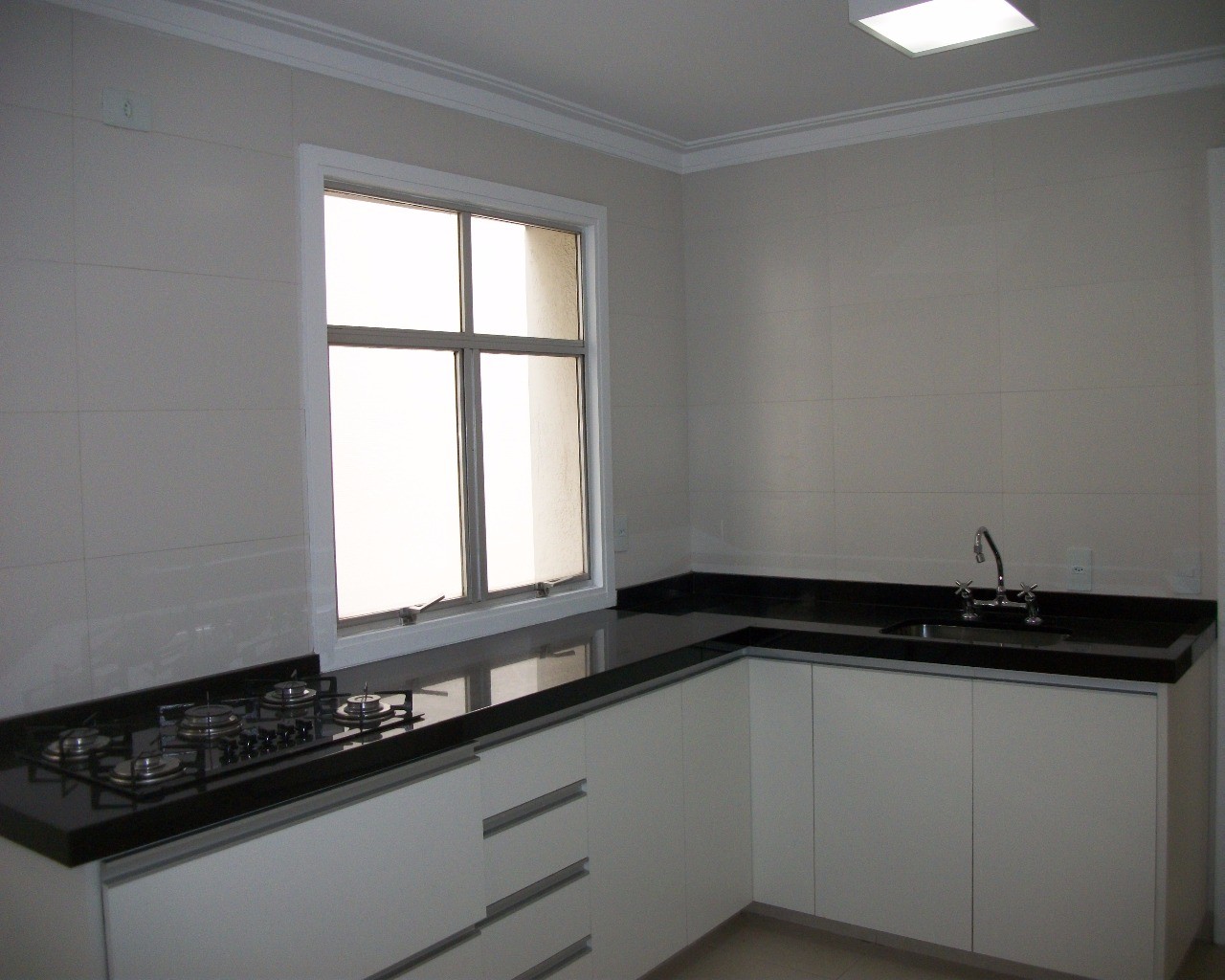 Apartamento para alugar com 3 quartos, 150m² - Foto 6