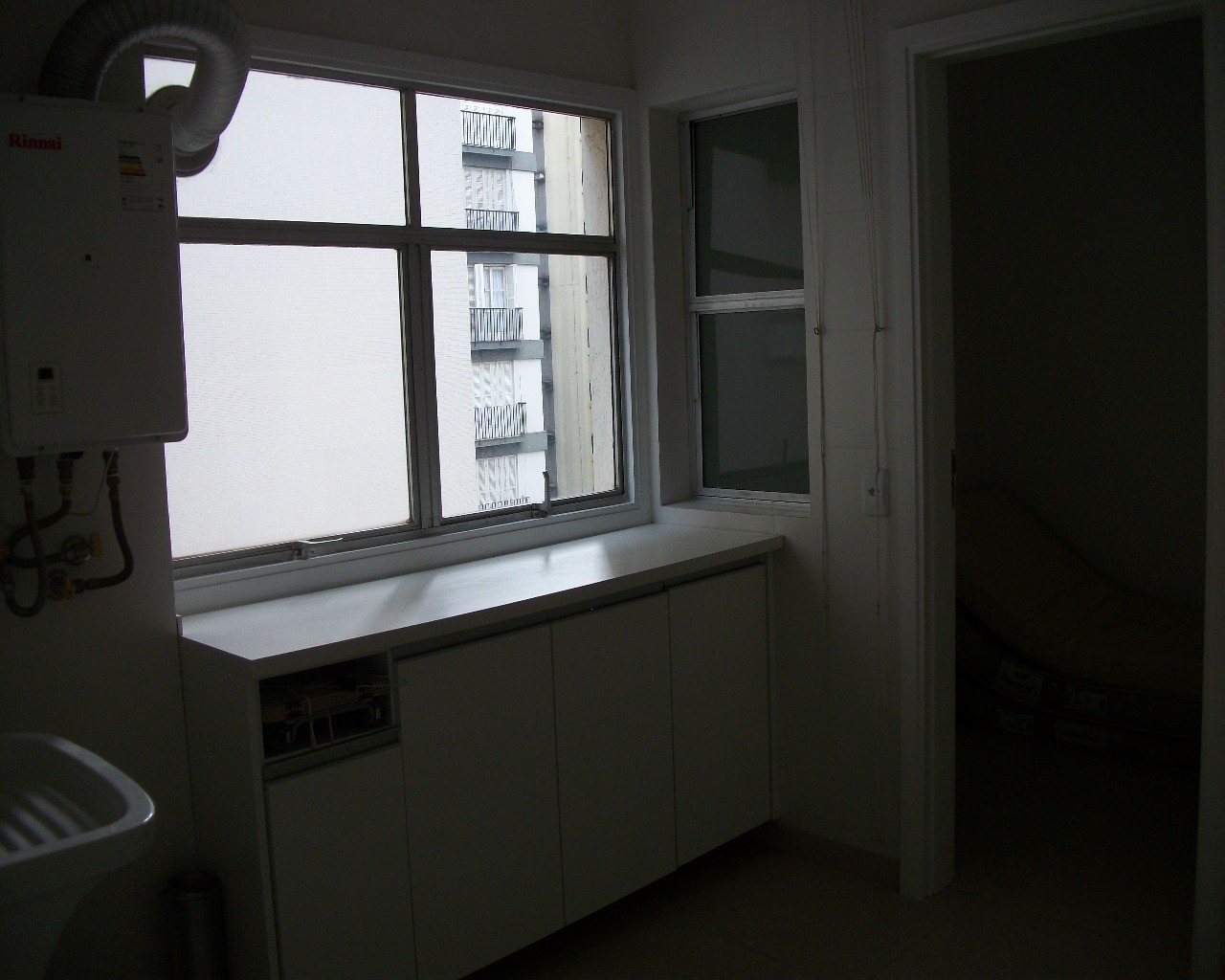 Apartamento para alugar com 3 quartos, 150m² - Foto 8