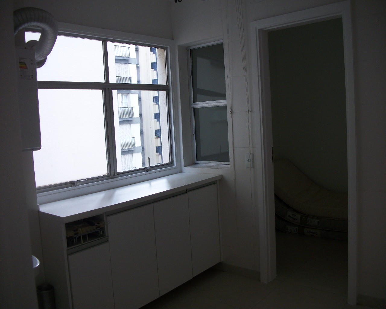 Apartamento para alugar com 3 quartos, 150m² - Foto 9