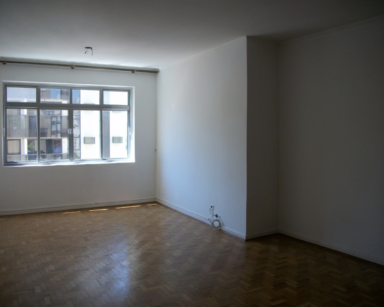 Apartamento para alugar com 2 quartos, 102m² - Foto 1