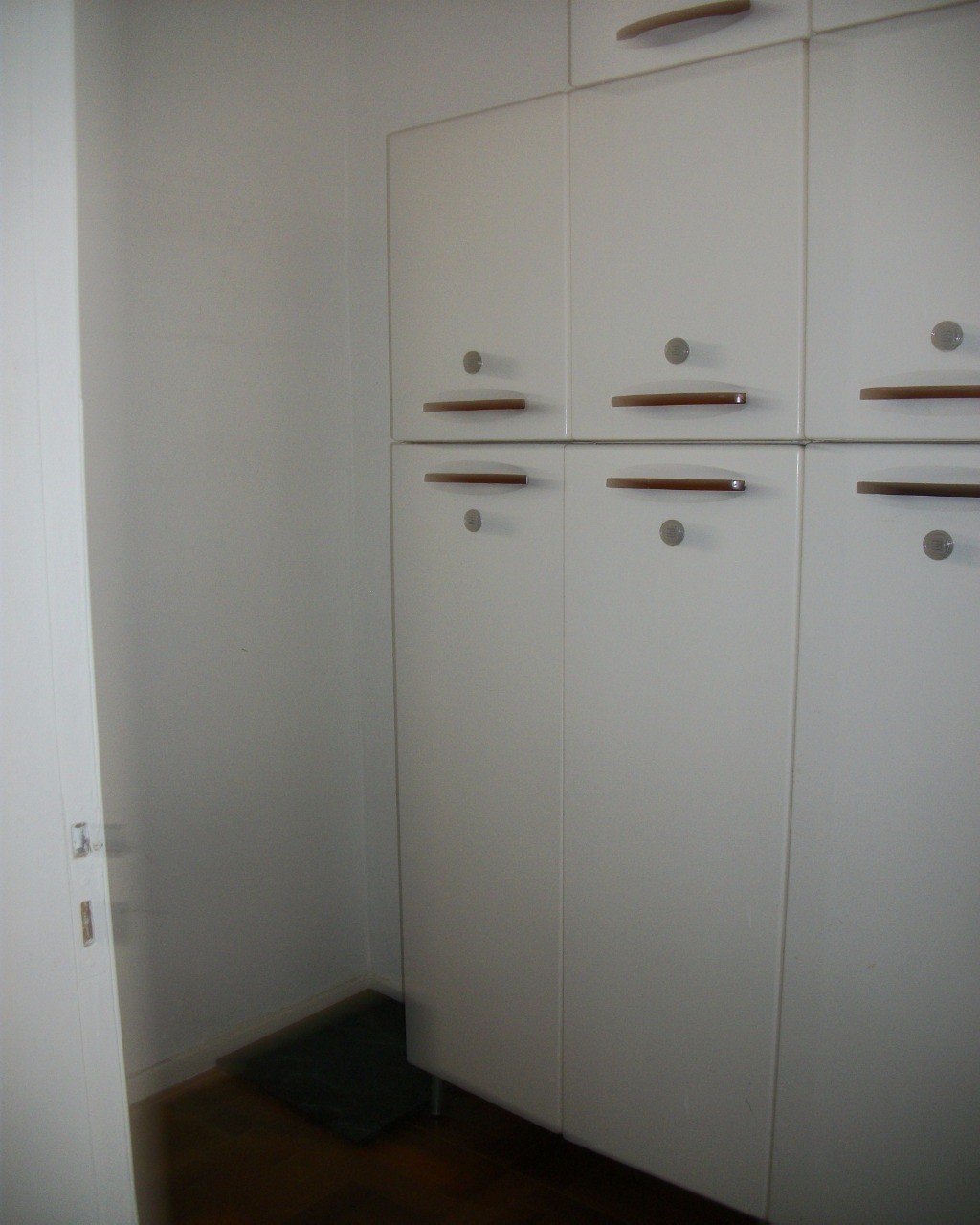 Apartamento para alugar com 2 quartos, 102m² - Foto 11