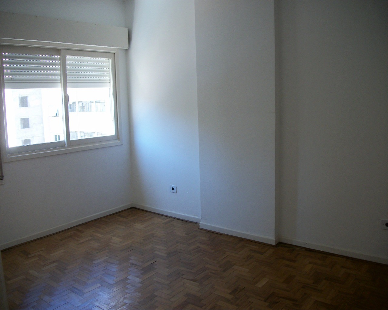 Apartamento para alugar com 2 quartos, 102m² - Foto 17