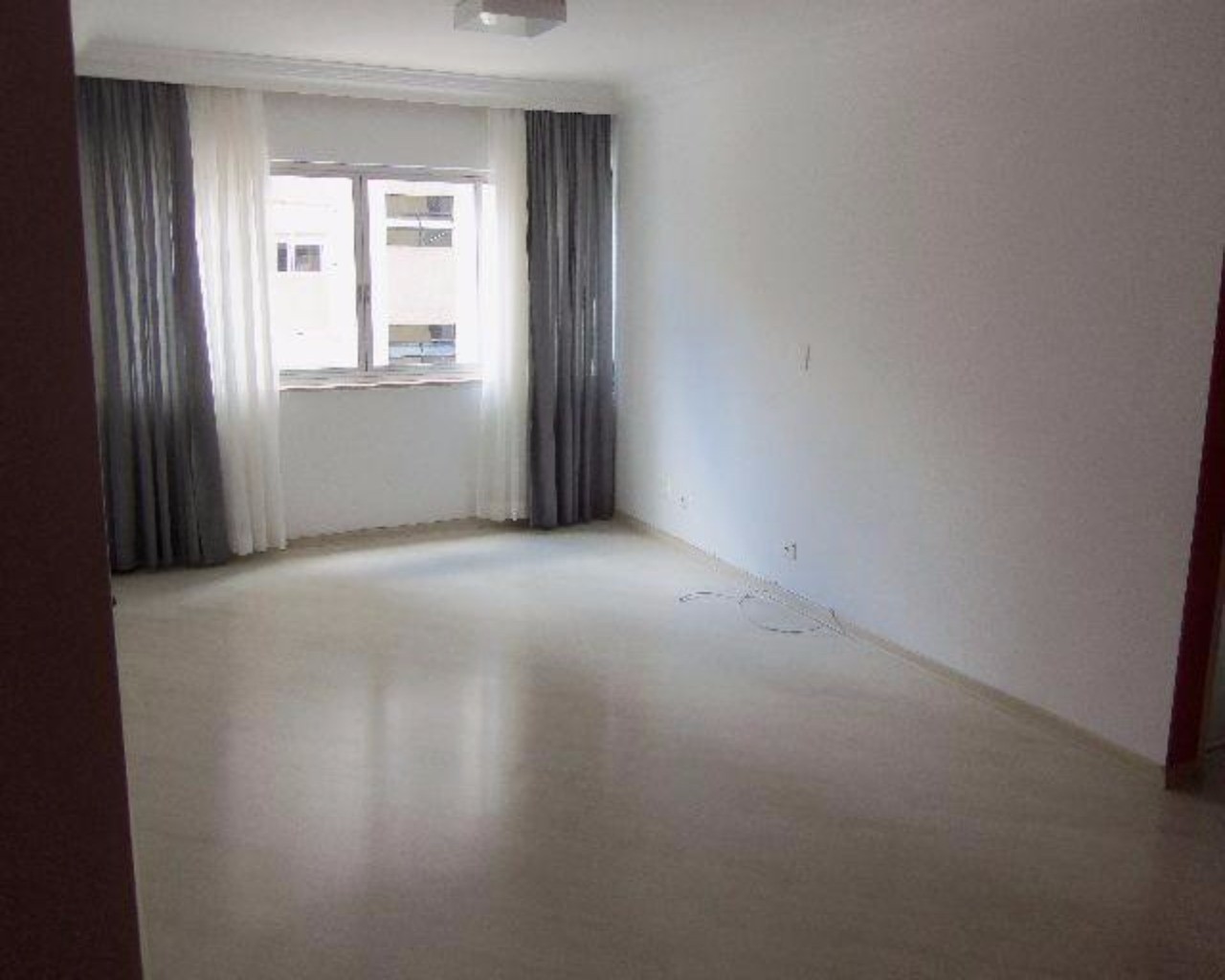 Apartamento para alugar com 3 quartos, 140m² - Foto 1