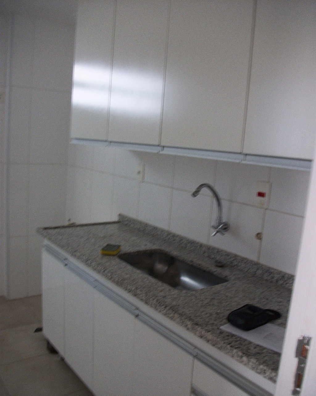 Apartamento para alugar com 2 quartos, 82m² - Foto 2