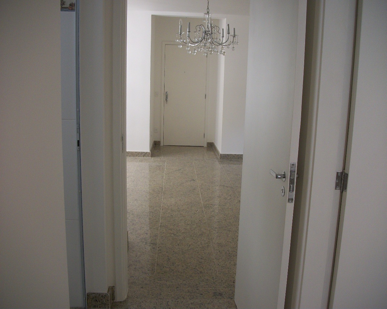 Apartamento para alugar com 2 quartos, 120m² - Foto 19