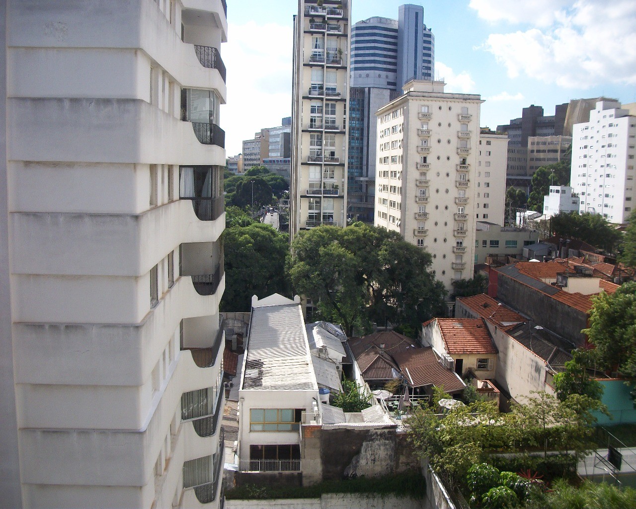 Apartamento para alugar com 2 quartos, 120m² - Foto 22