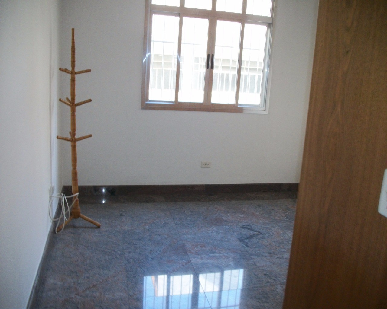 Apartamento para alugar com 2 quartos, 127m² - Foto 13