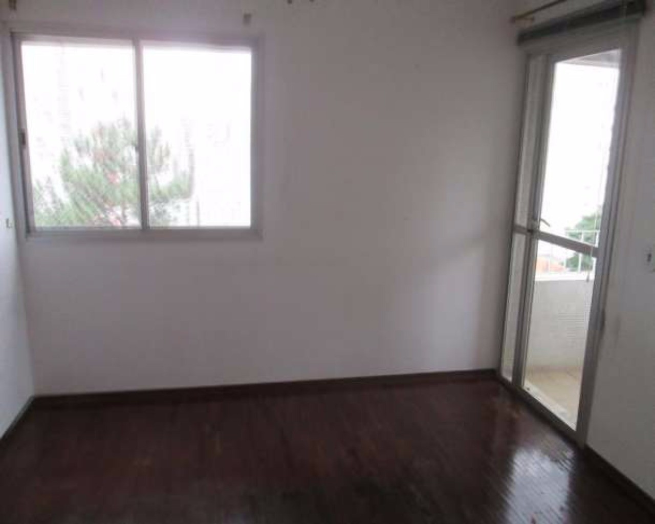 Apartamento para alugar com 2 quartos, 65m² - Foto 1