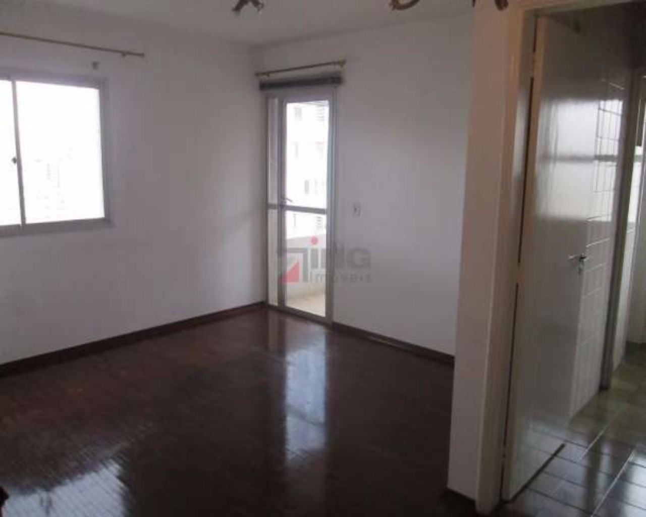 Apartamento para alugar com 2 quartos, 65m² - Foto 6