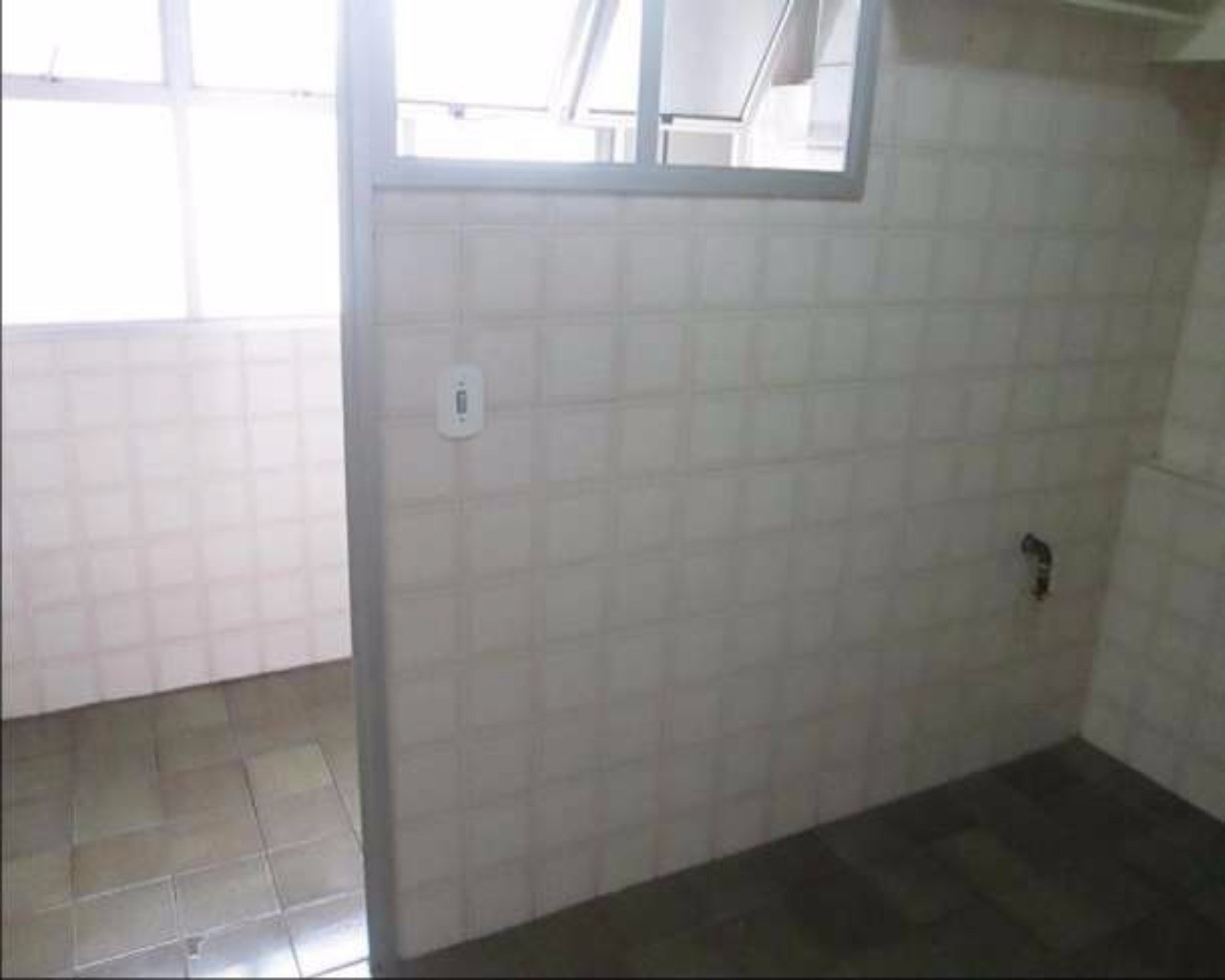 Apartamento para alugar com 2 quartos, 65m² - Foto 18