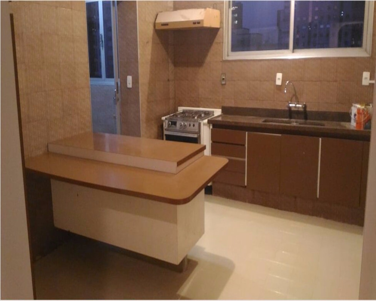 Apartamento para alugar com 3 quartos, 180m² - Foto 10