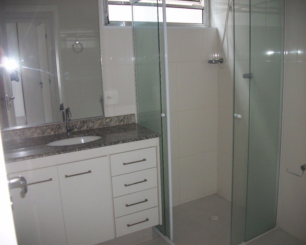 Apartamento para alugar com 2 quartos, 85m² - Foto 10