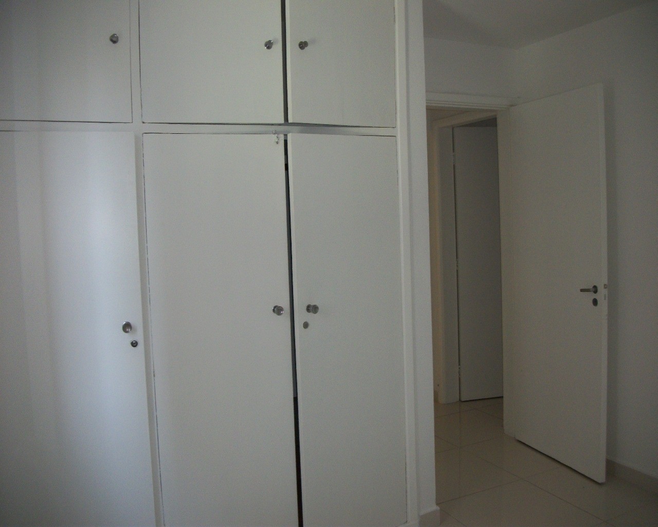 Apartamento para alugar com 2 quartos, 79m² - Foto 4