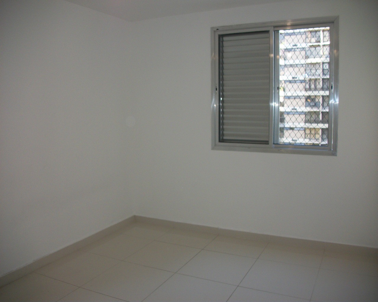 Apartamento para alugar com 2 quartos, 79m² - Foto 7