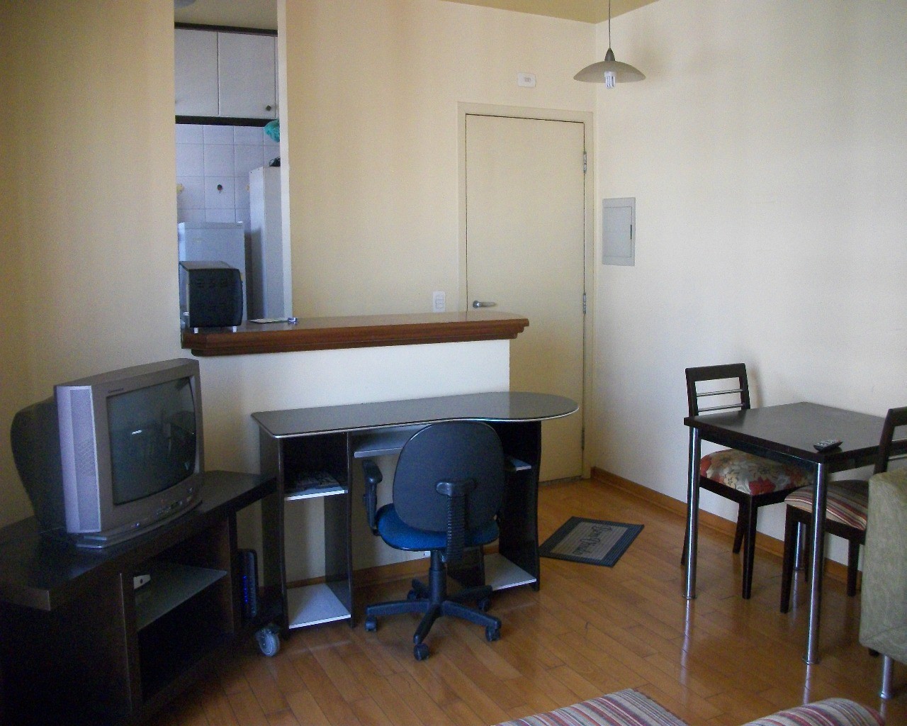 Apartamento para alugar com 1 quarto, 45m² - Foto 3