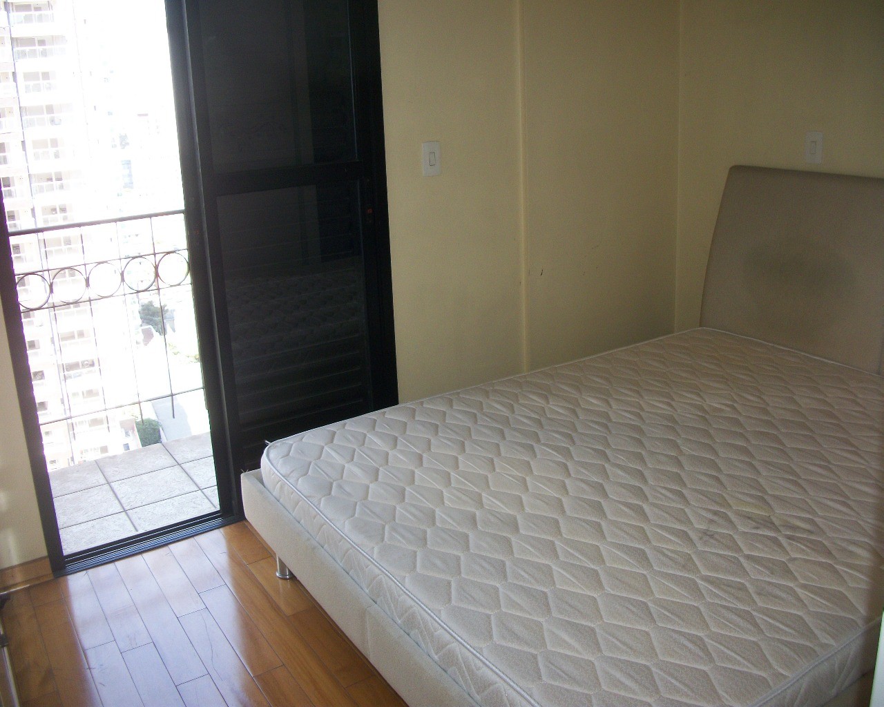 Apartamento para alugar com 1 quarto, 45m² - Foto 11