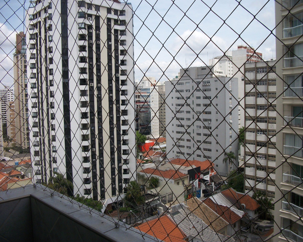 Apartamento para alugar com 2 quartos, 110m² - Foto 3