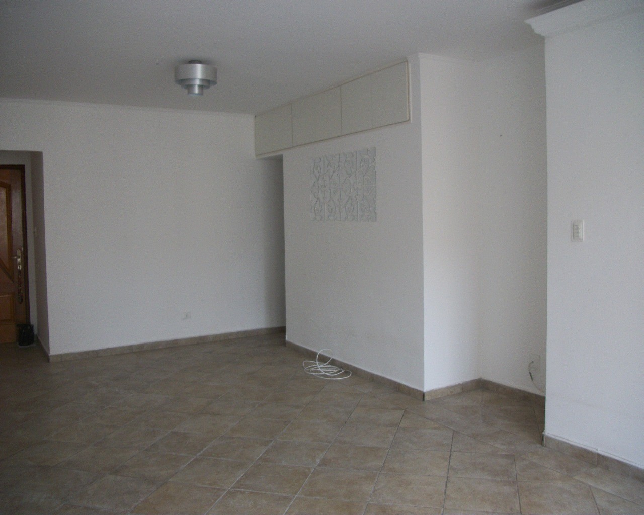 Apartamento para alugar com 2 quartos, 110m² - Foto 4