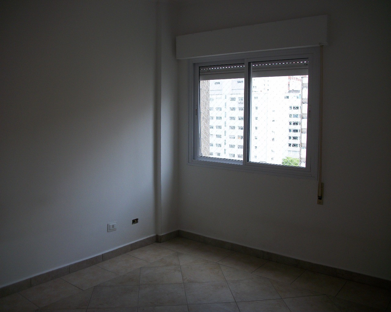 Apartamento para alugar com 2 quartos, 110m² - Foto 15