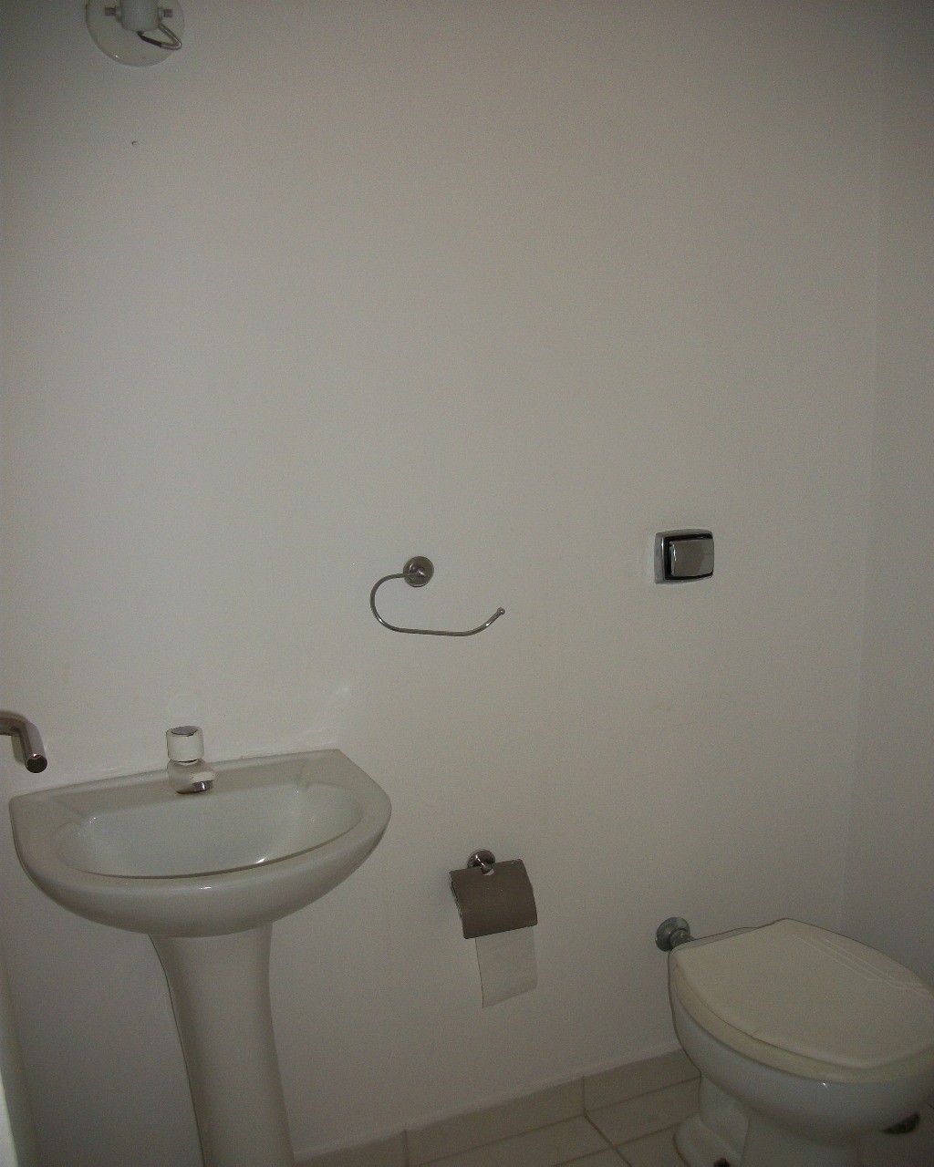 Apartamento para alugar com 2 quartos, 110m² - Foto 16