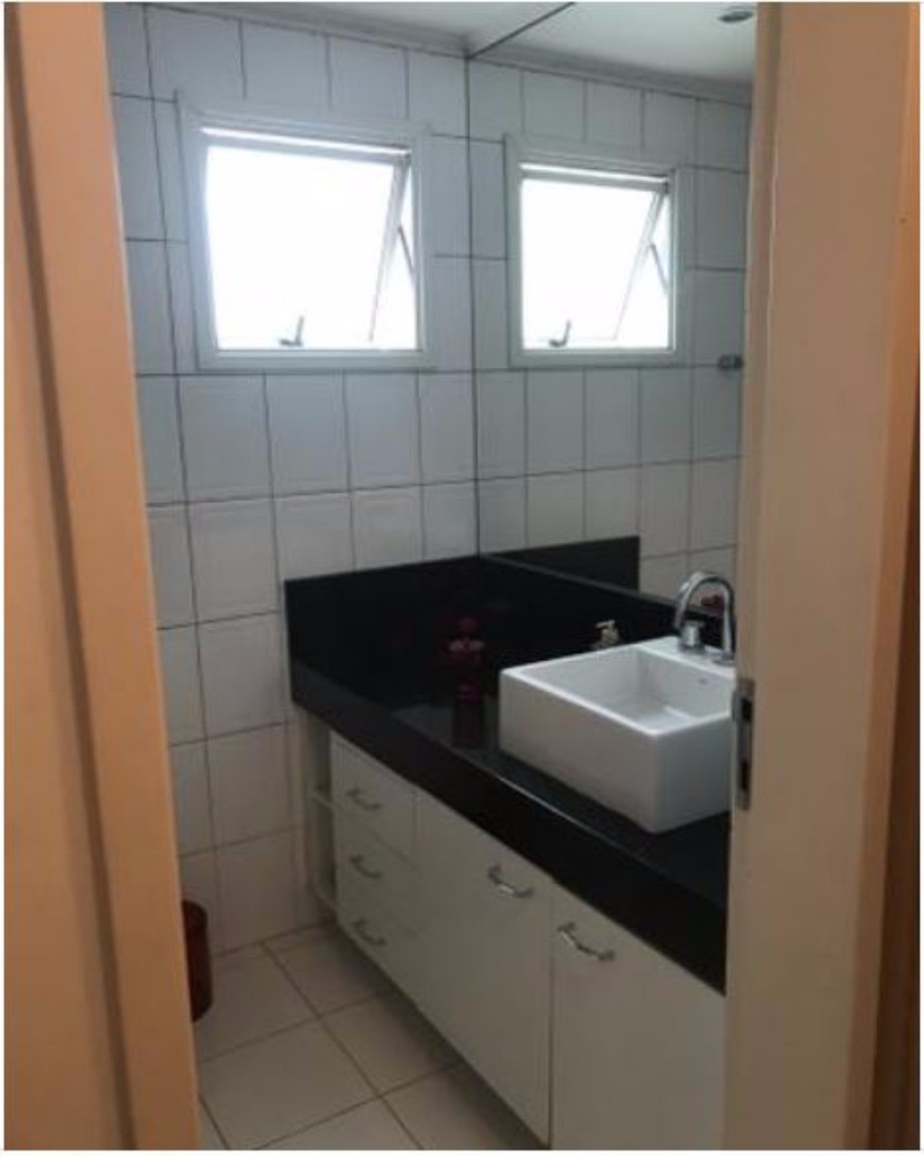 Apartamento para alugar com 2 quartos, 73m² - Foto 5