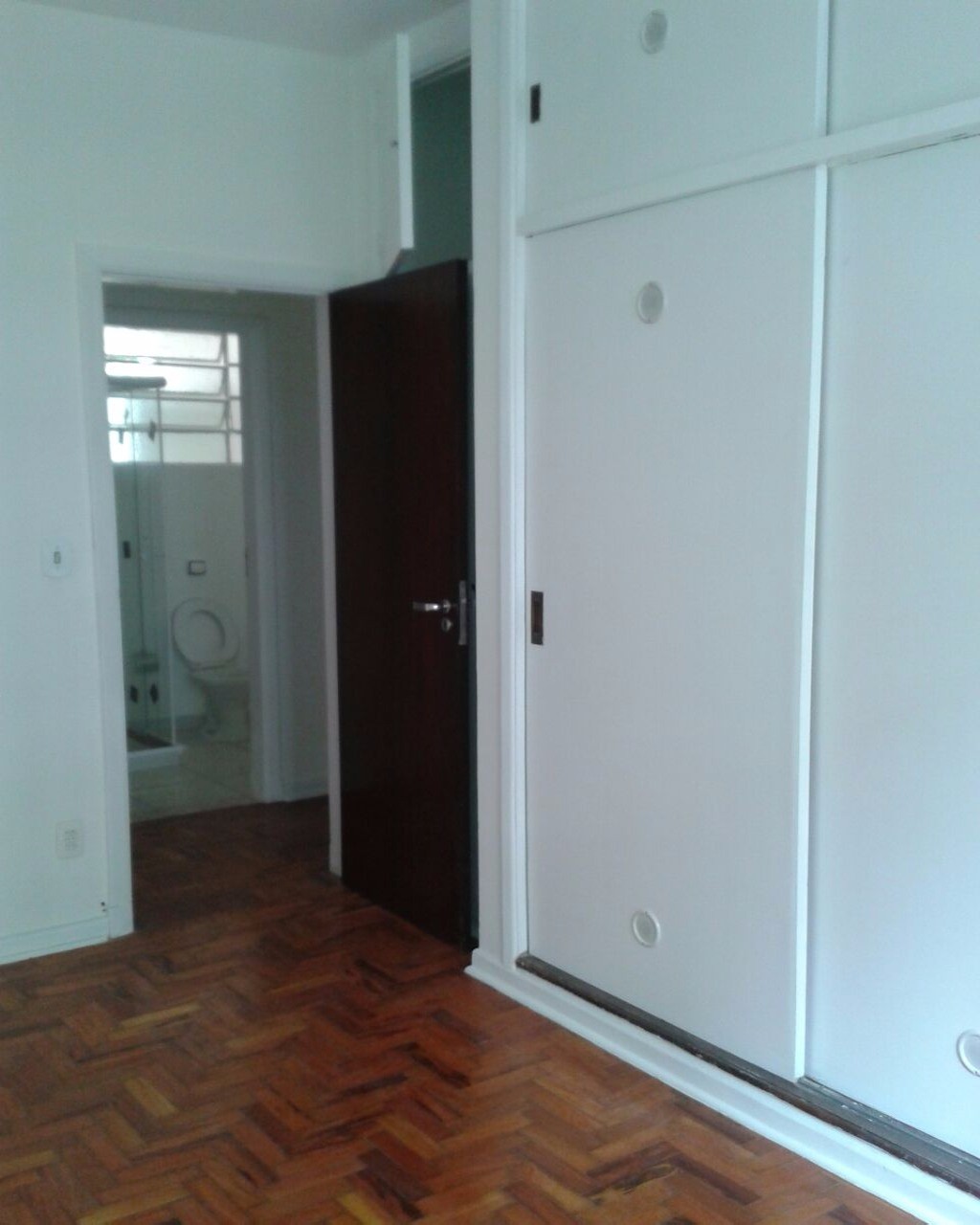 Apartamento para alugar com 2 quartos, 110m² - Foto 6