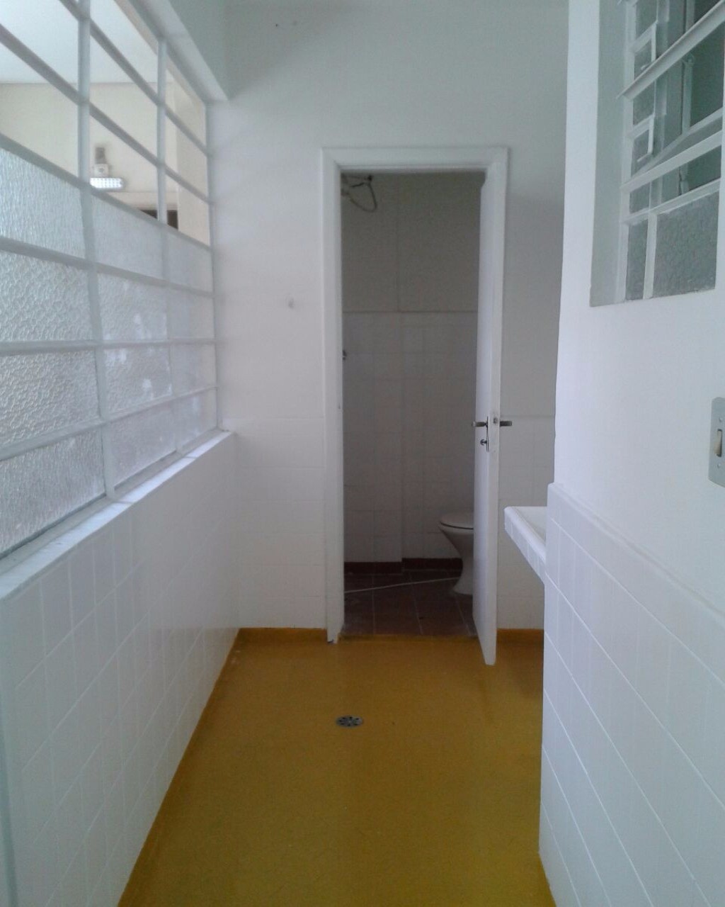 Apartamento para alugar com 2 quartos, 110m² - Foto 16