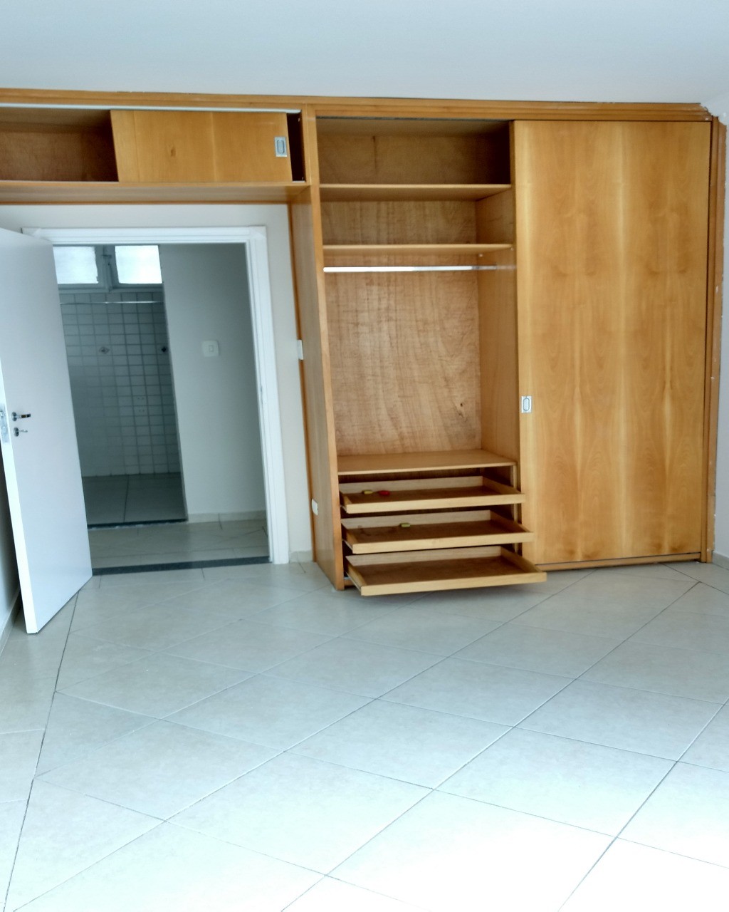 Apartamento para alugar com 1 quarto, 50m² - Foto 10