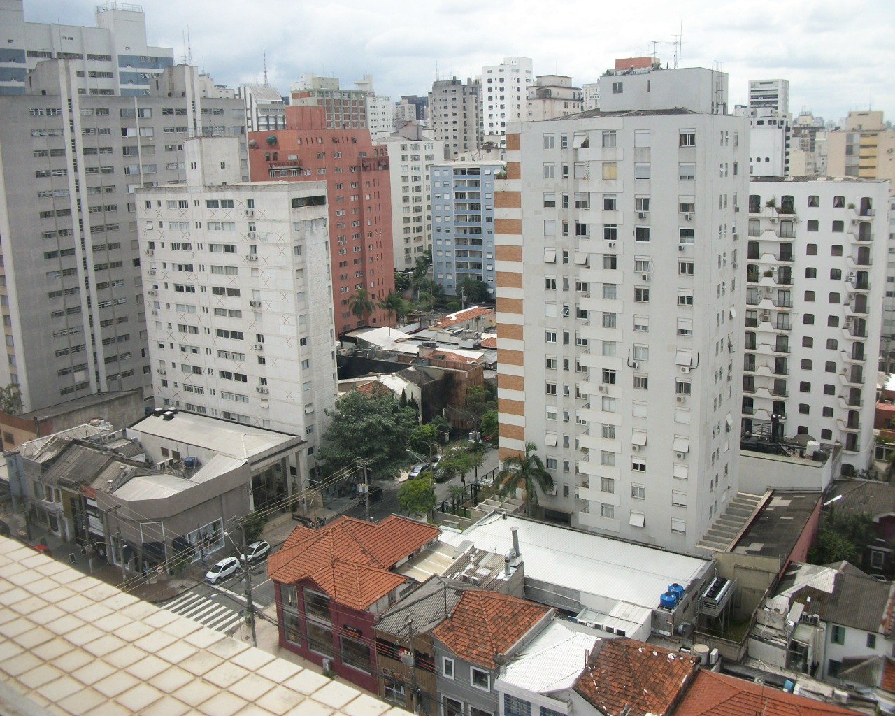 Apartamento para alugar com 3 quartos, 130m² - Foto 22