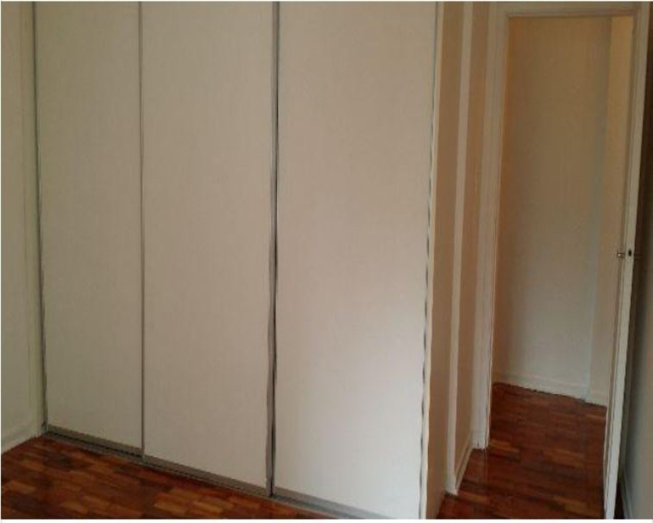 Apartamento para alugar com 2 quartos, 110m² - Foto 9