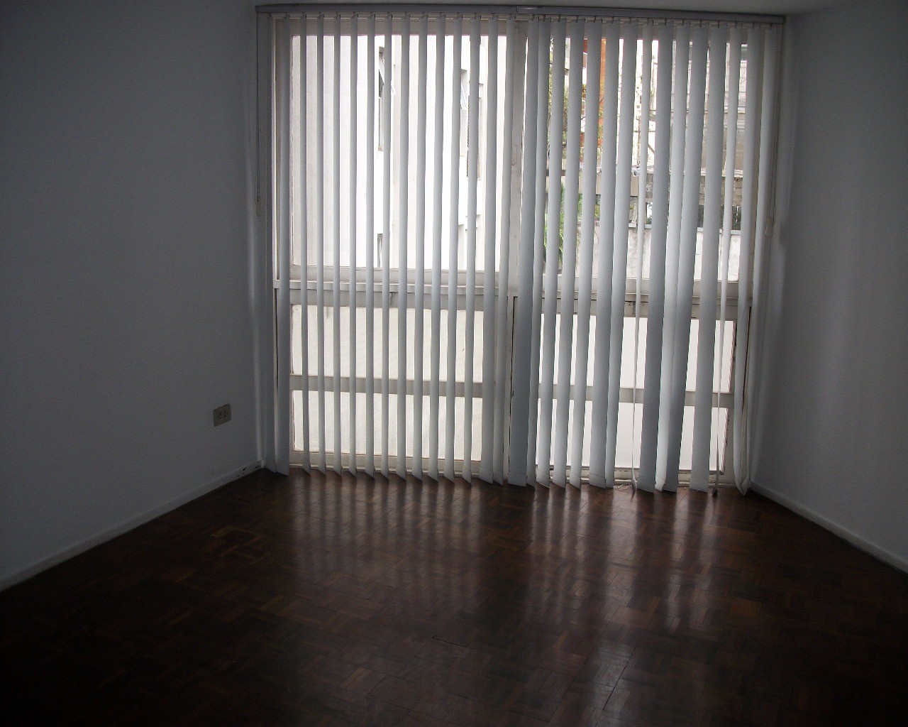 Apartamento à venda com 2 quartos, 60m² - Foto 11