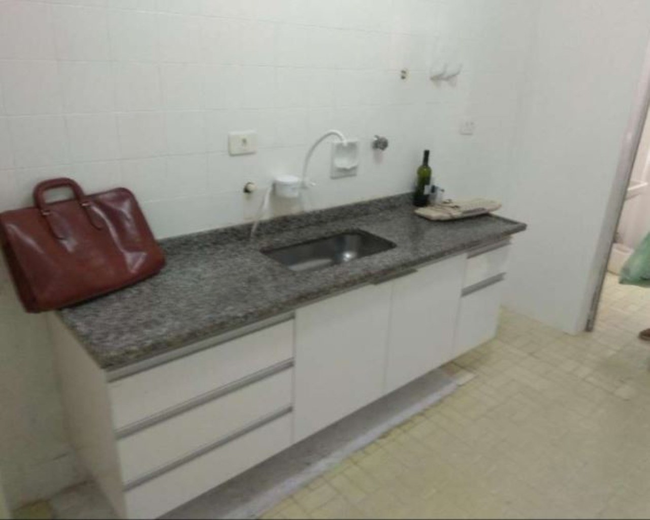 Apartamento para alugar com 2 quartos, 100m² - Foto 9