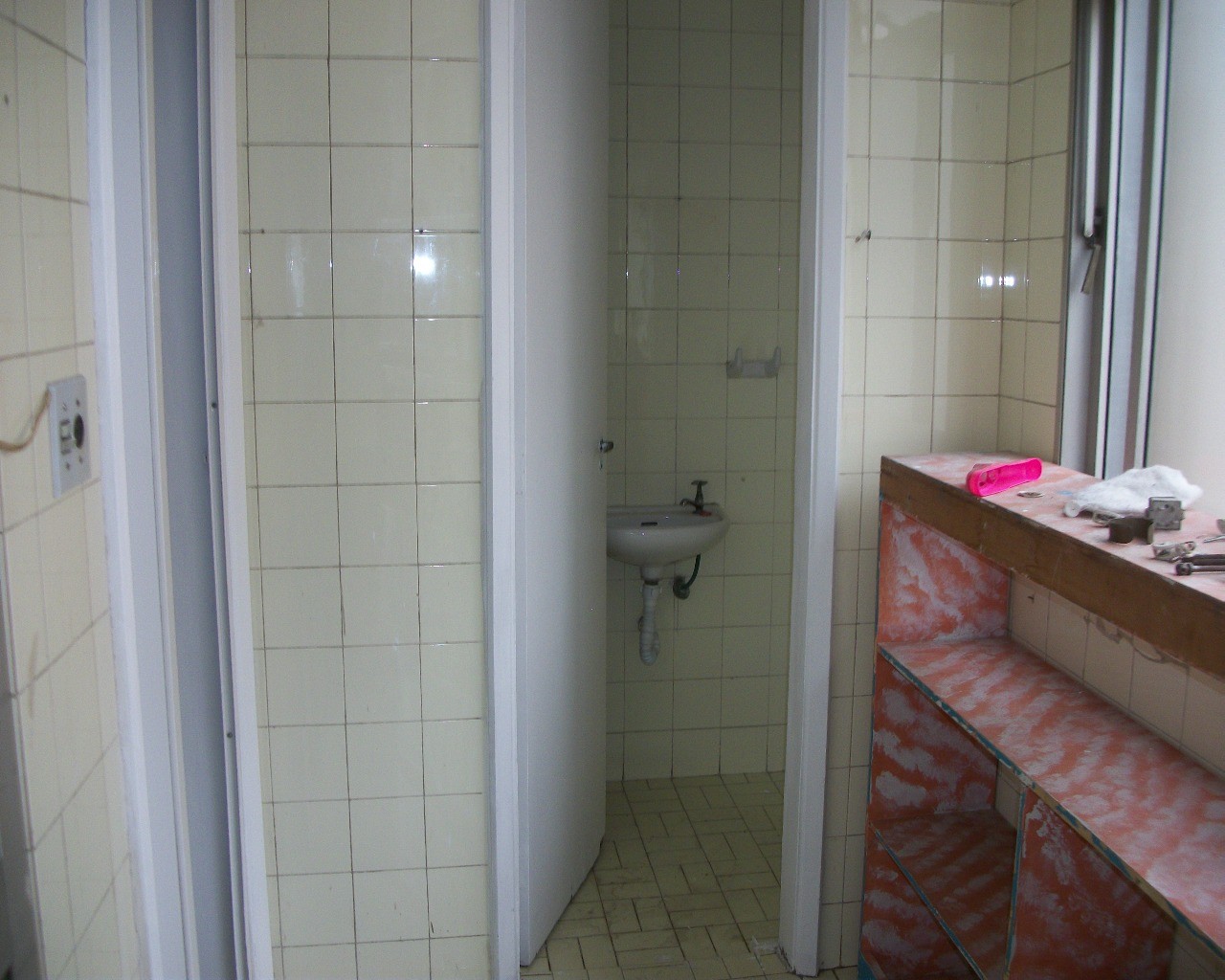 Apartamento para alugar com 2 quartos, 107m² - Foto 3