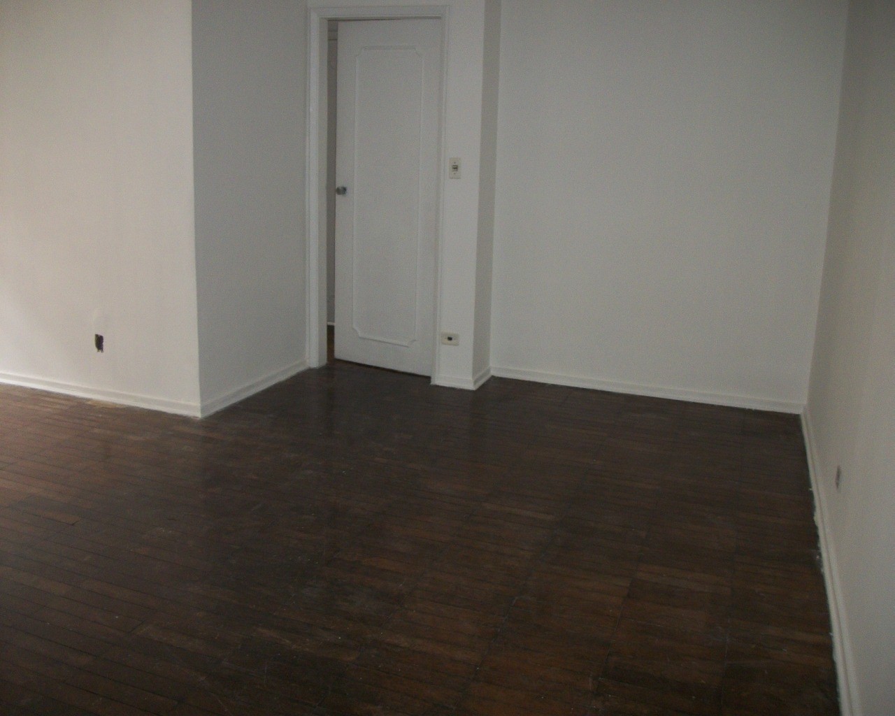 Apartamento para alugar com 2 quartos, 107m² - Foto 7