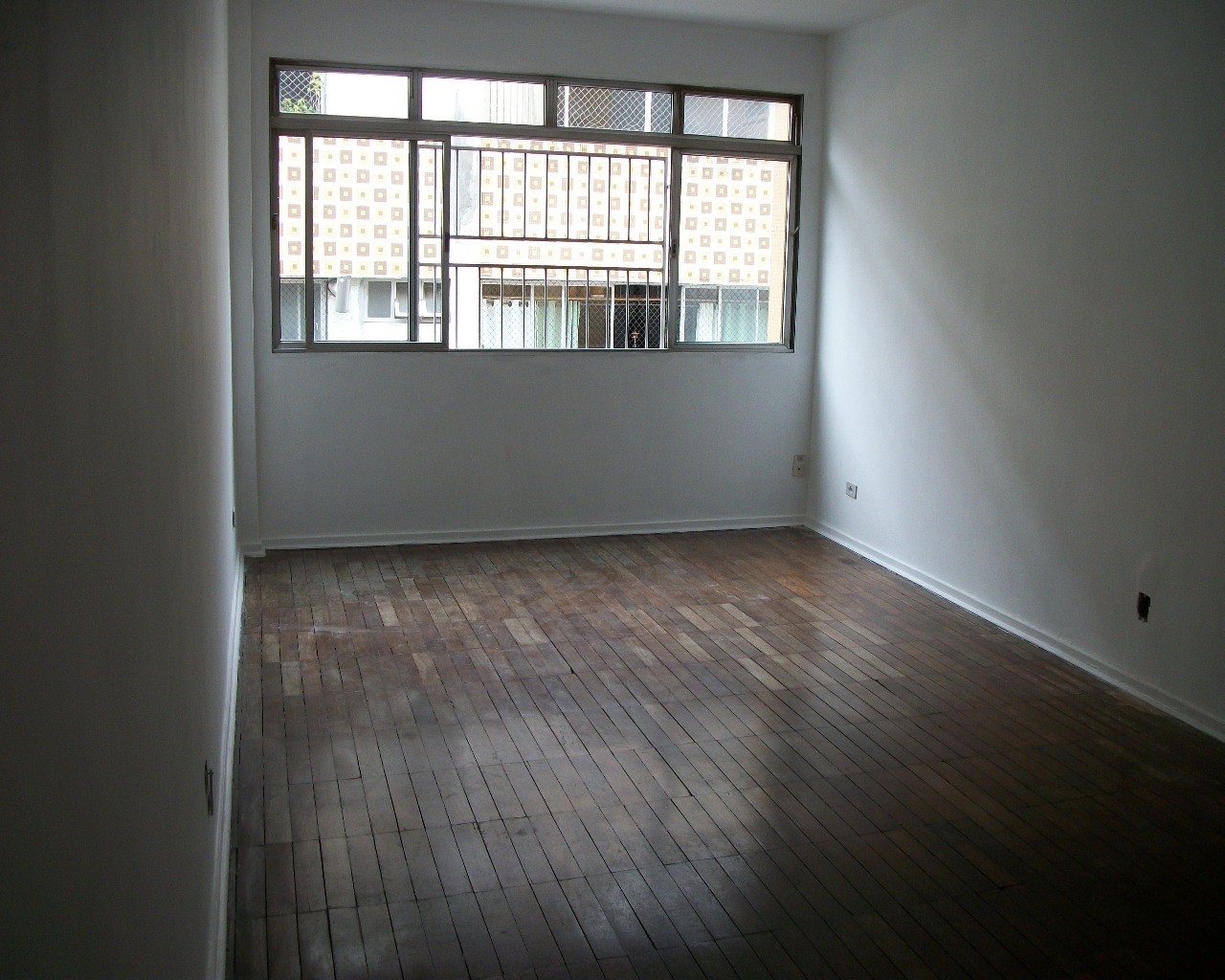 Apartamento para alugar com 2 quartos, 107m² - Foto 1