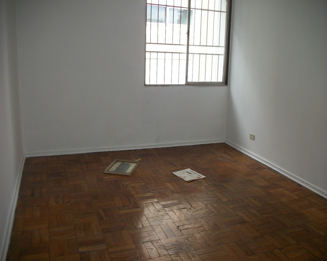 Apartamento para alugar com 2 quartos, 107m² - Foto 8