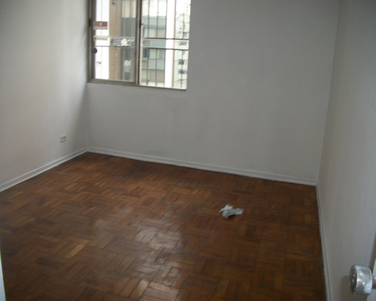 Apartamento para alugar com 2 quartos, 107m² - Foto 10