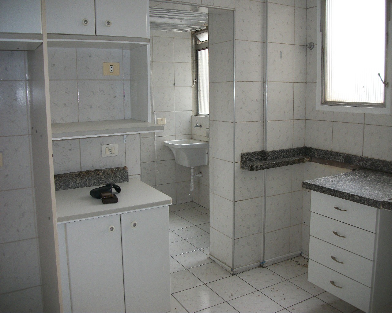 Apartamento para alugar com 3 quartos, 110m² - Foto 5