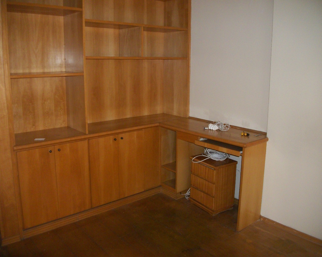 Apartamento para alugar com 3 quartos, 110m² - Foto 12