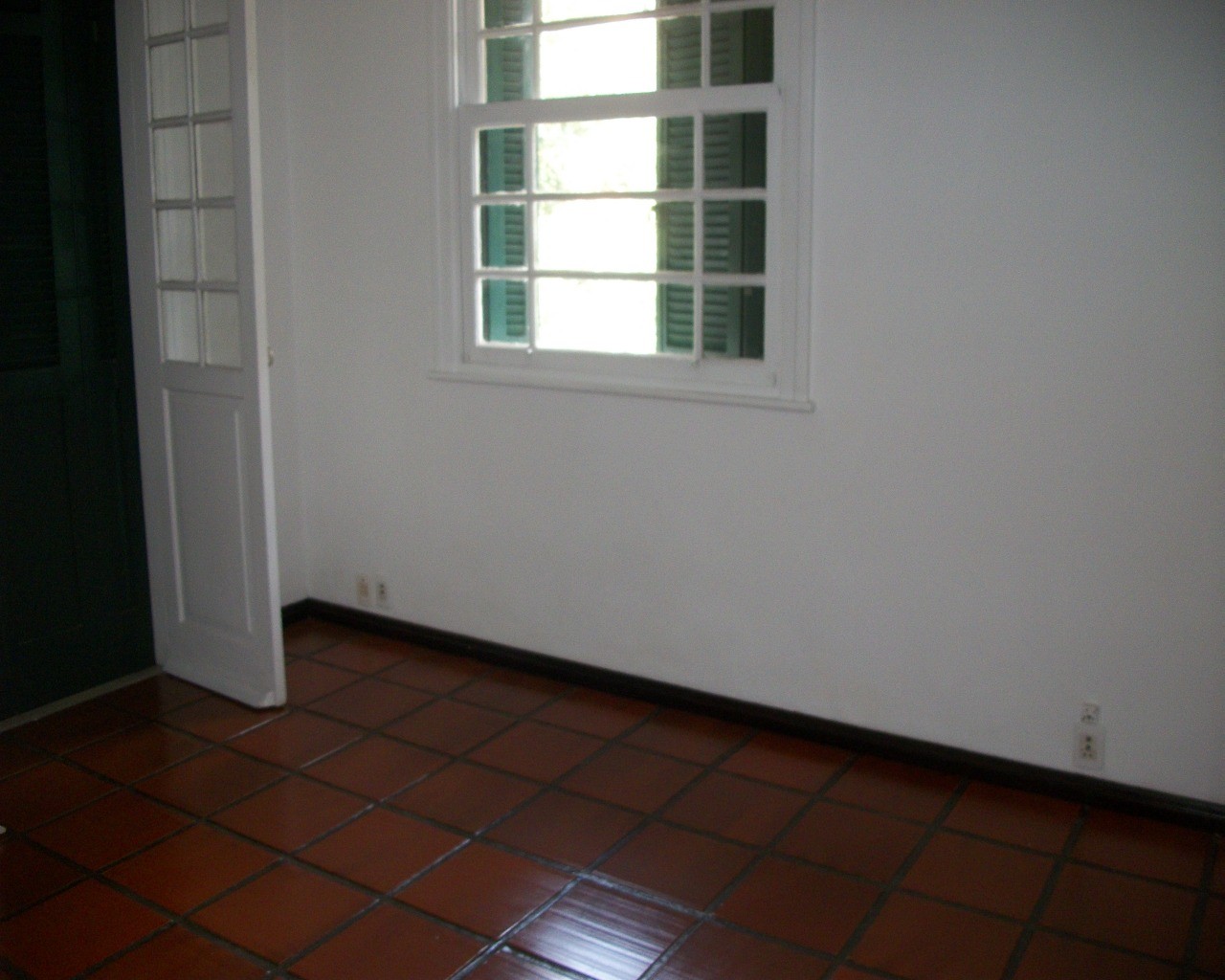 Apartamento para alugar com 2 quartos, 70m² - Foto 13