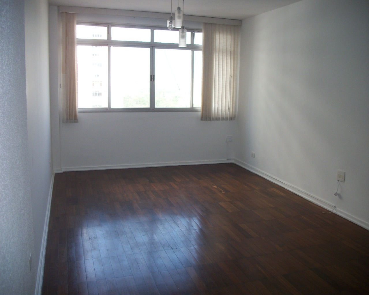 Apartamento para alugar com 2 quartos, 100m² - Foto 9